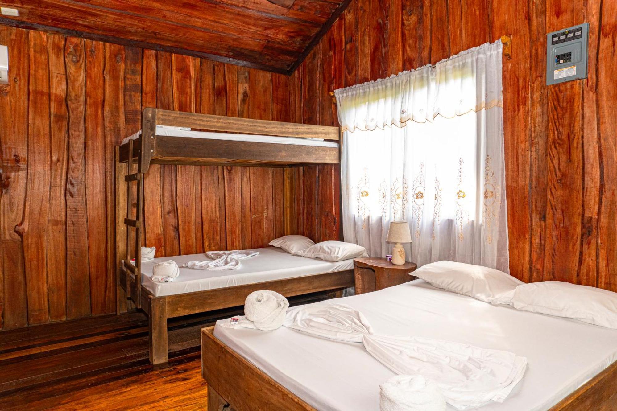 Citronela Lodge Corcovado Drakes Bay Eksteriør bilde